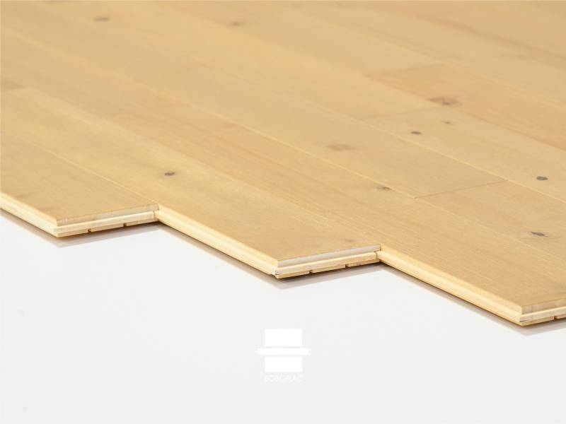 PARQUET PIN MERKUSII BOHEME